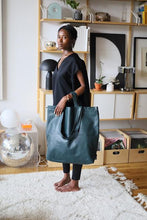 Load image into Gallery viewer, The Whitney "GO" Bag