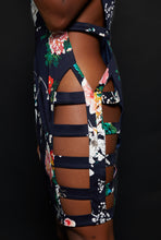 Load image into Gallery viewer, Provocative Thoughts| Mid-Night Garden